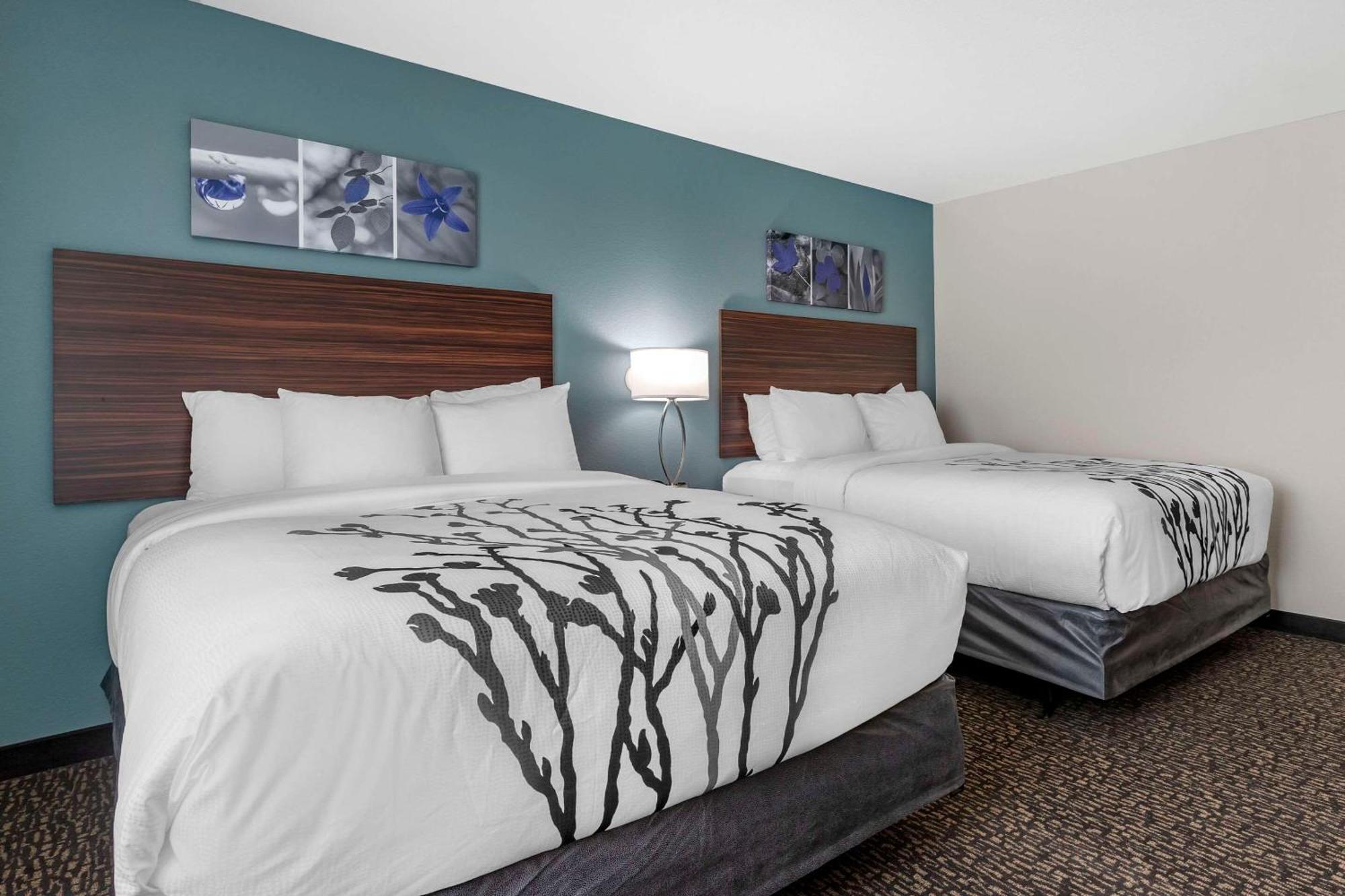 Sleep Inn & Suites Milwaukee-Franklin Экстерьер фото